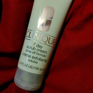 CLINIQUE 7 DAY SCRUB 3.4 OZ